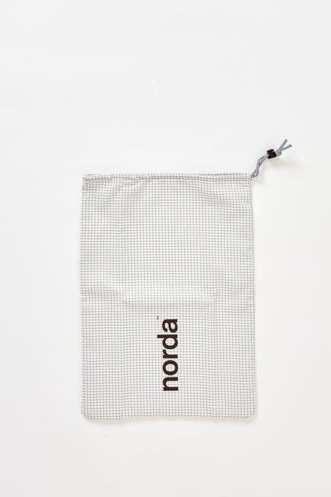 002 Alpine White M