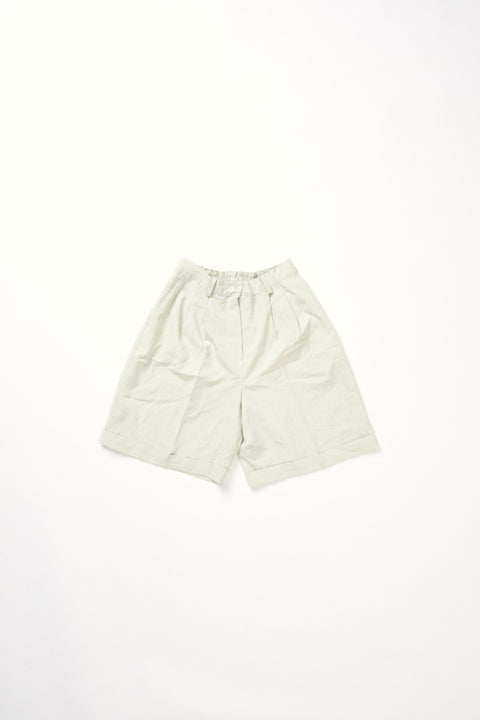 Pleated shorts  (W25)