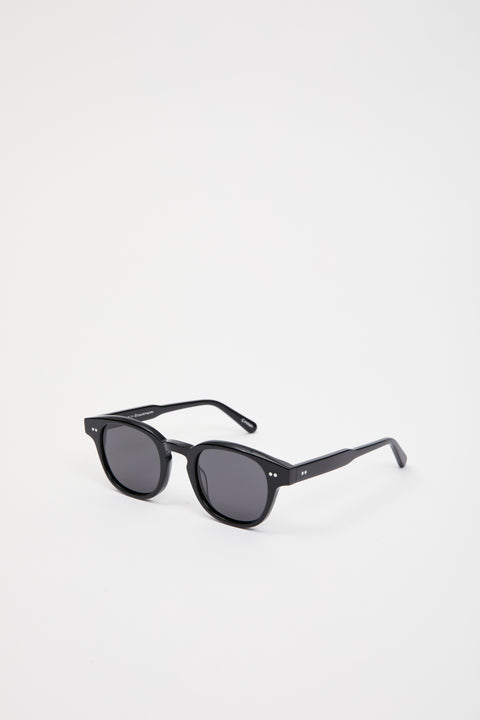 01 Black