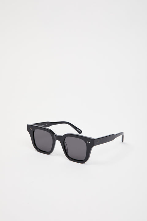 04L Black
