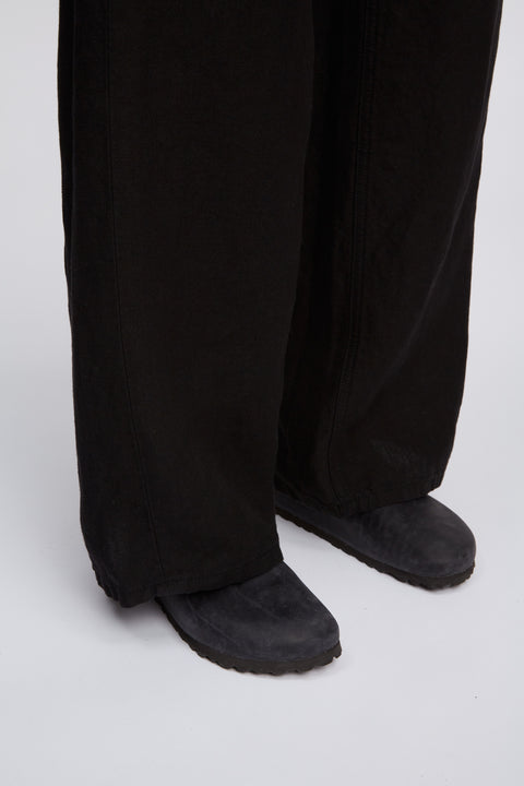 Keri Black Linen