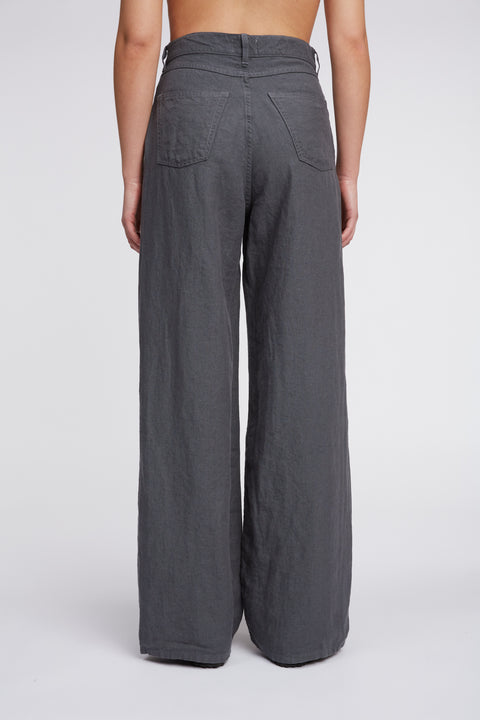 Keri Pond Linen